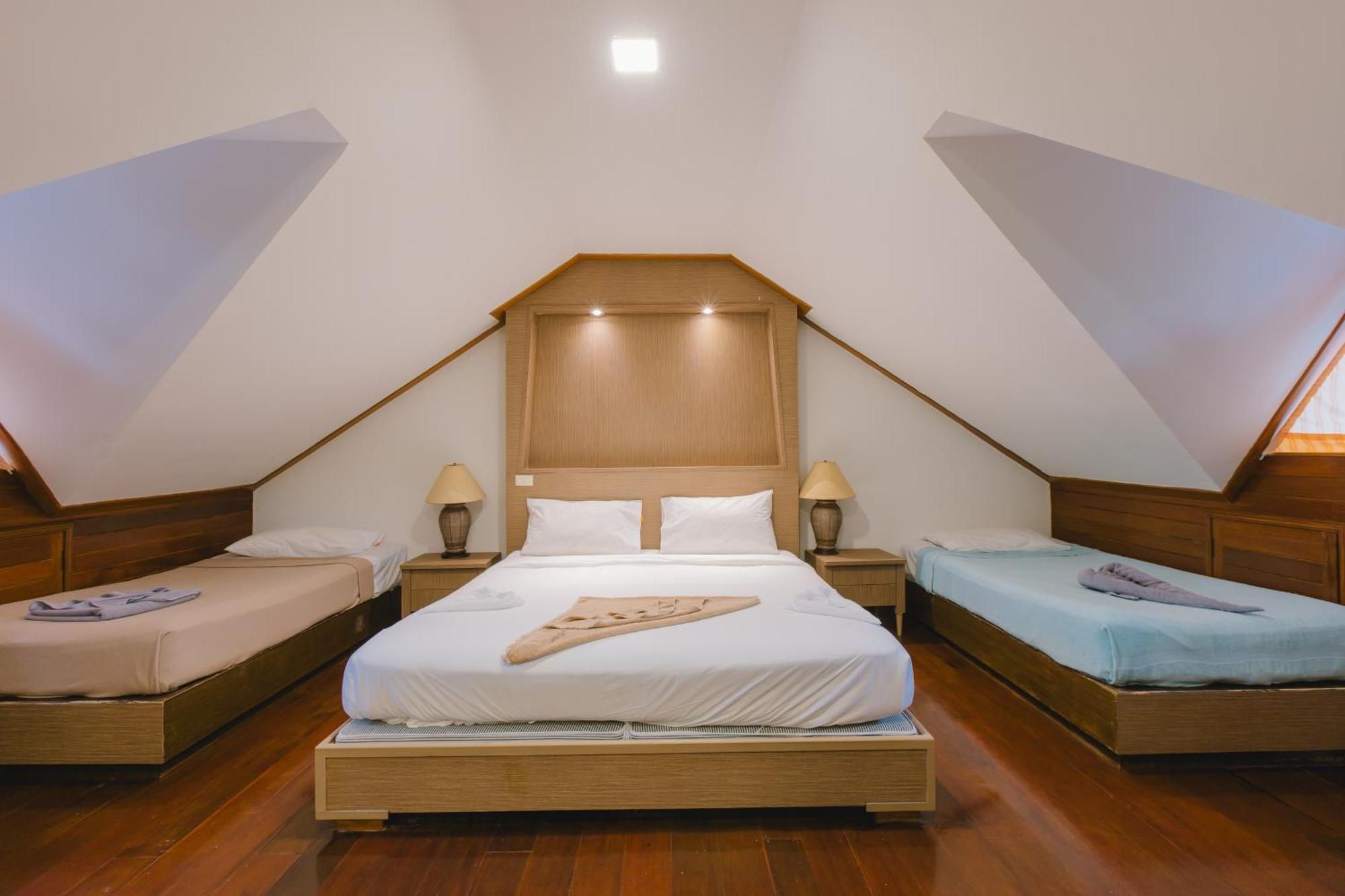 Royal Prince Residence Patong Rum bild