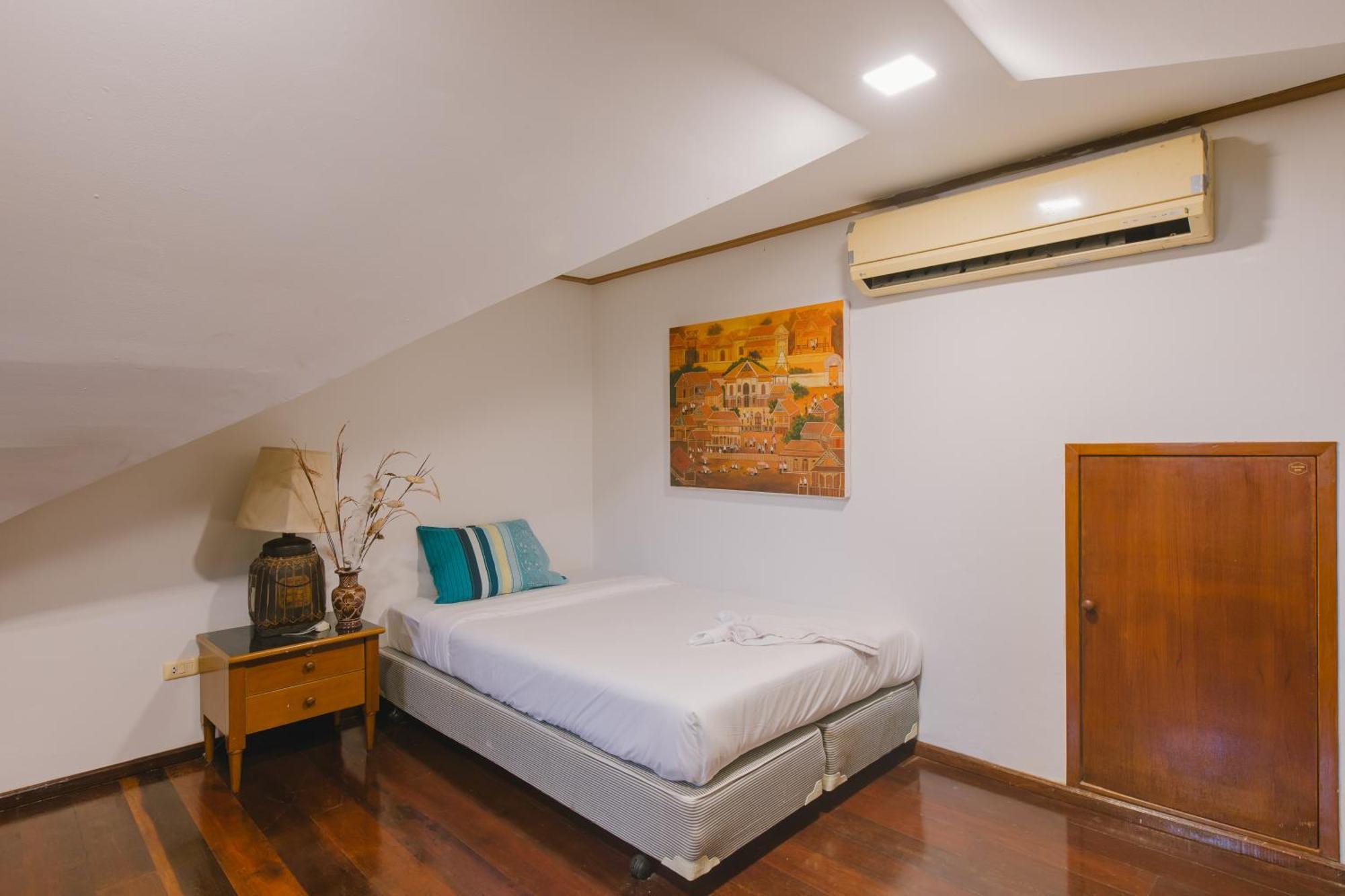 Royal Prince Residence Patong Rum bild