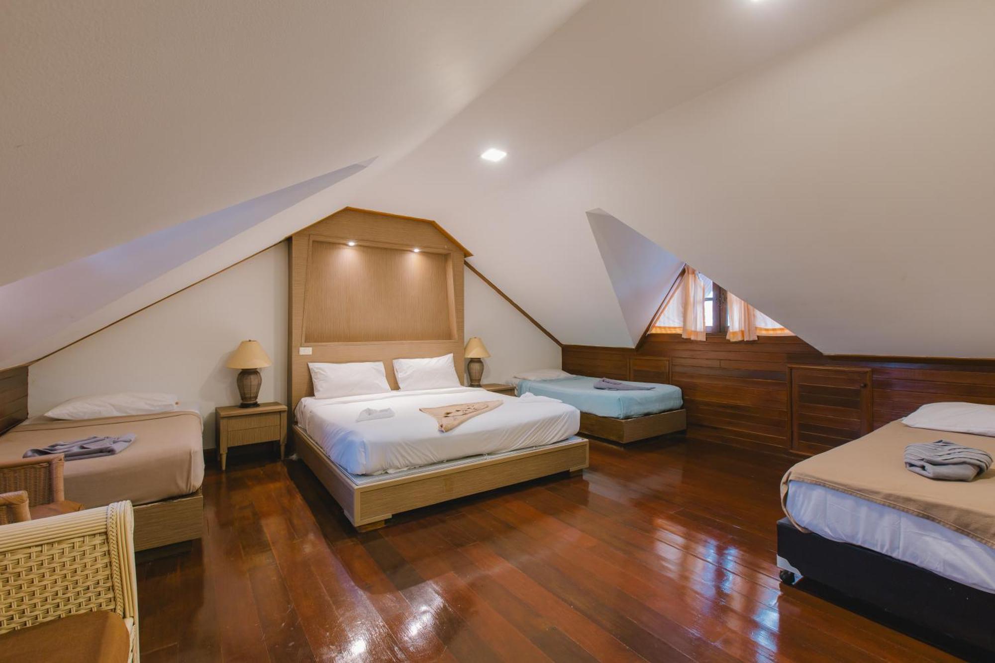 Royal Prince Residence Patong Rum bild