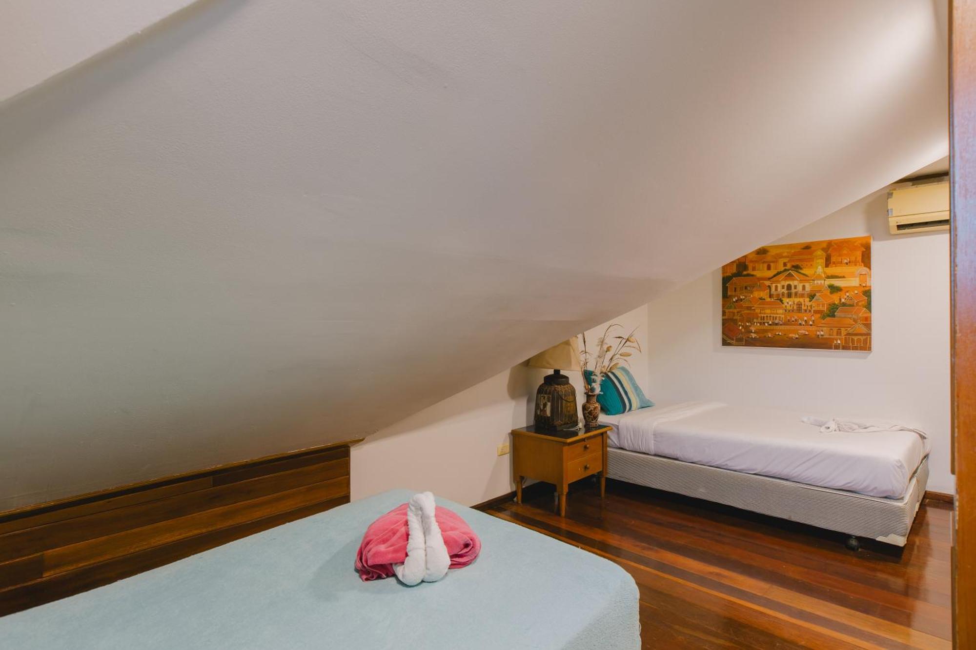 Royal Prince Residence Patong Rum bild