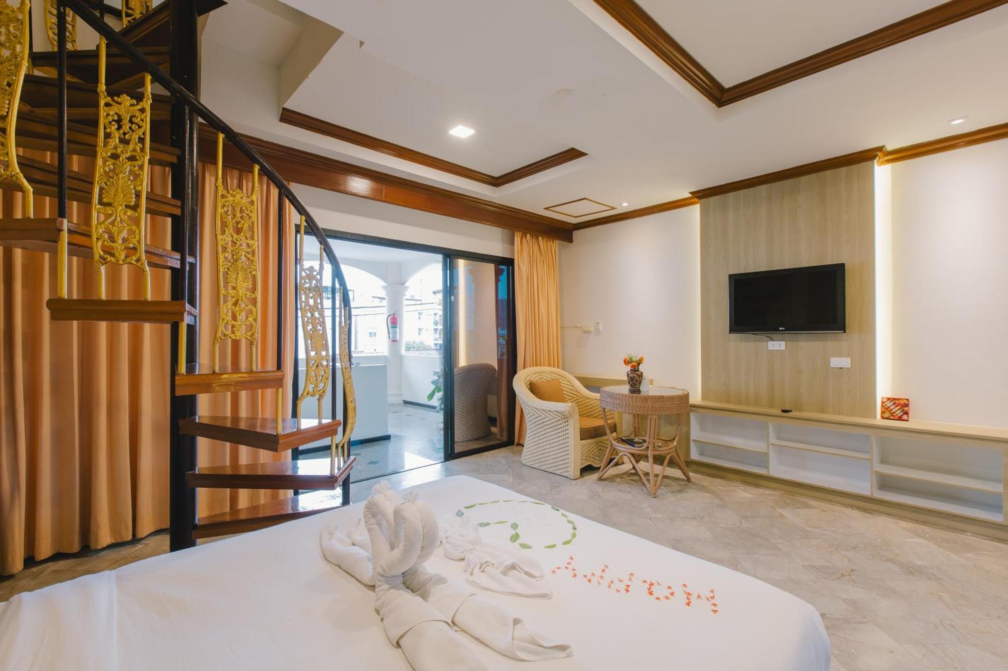 Royal Prince Residence Patong Rum bild