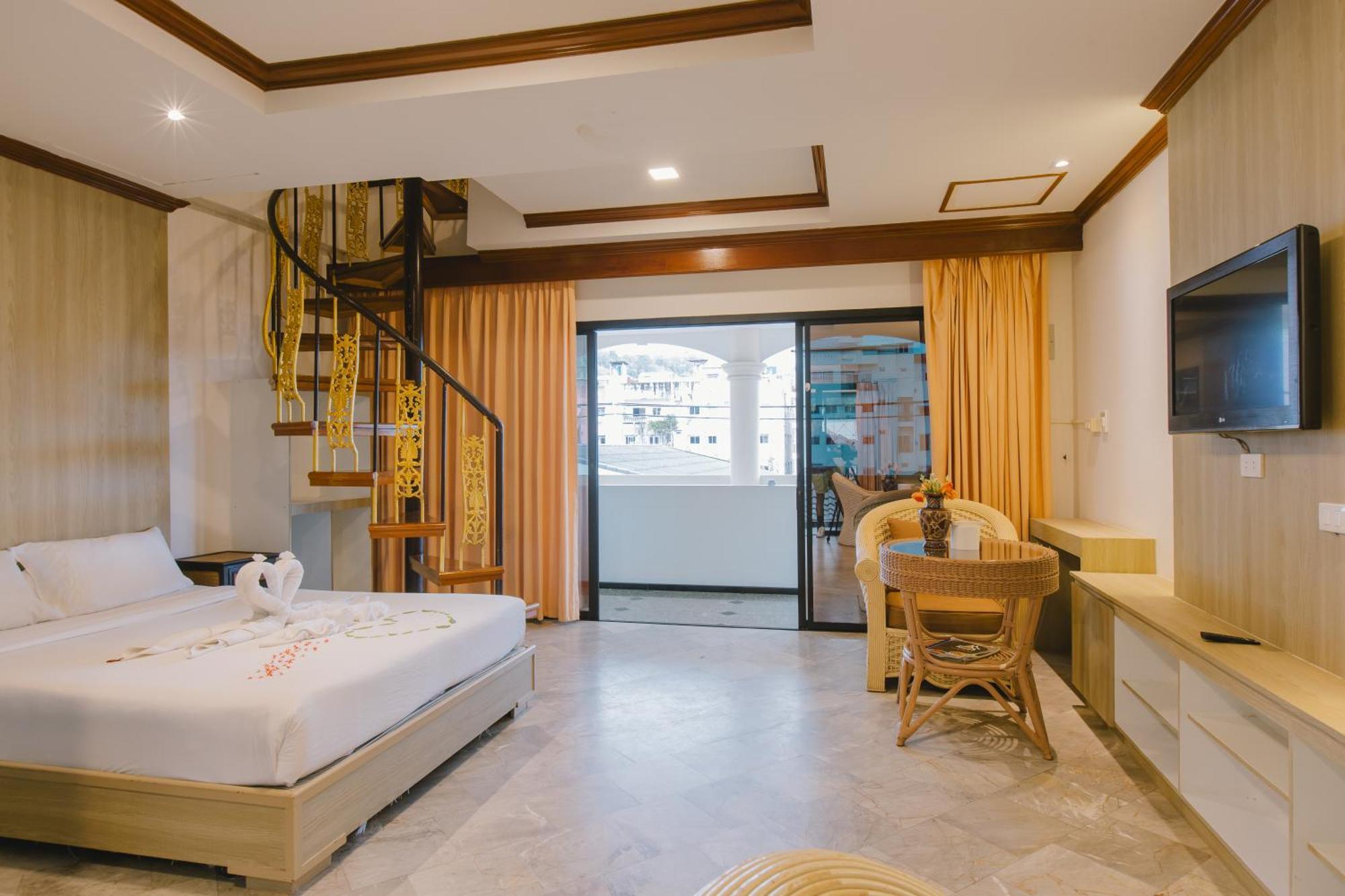 Royal Prince Residence Patong Exteriör bild