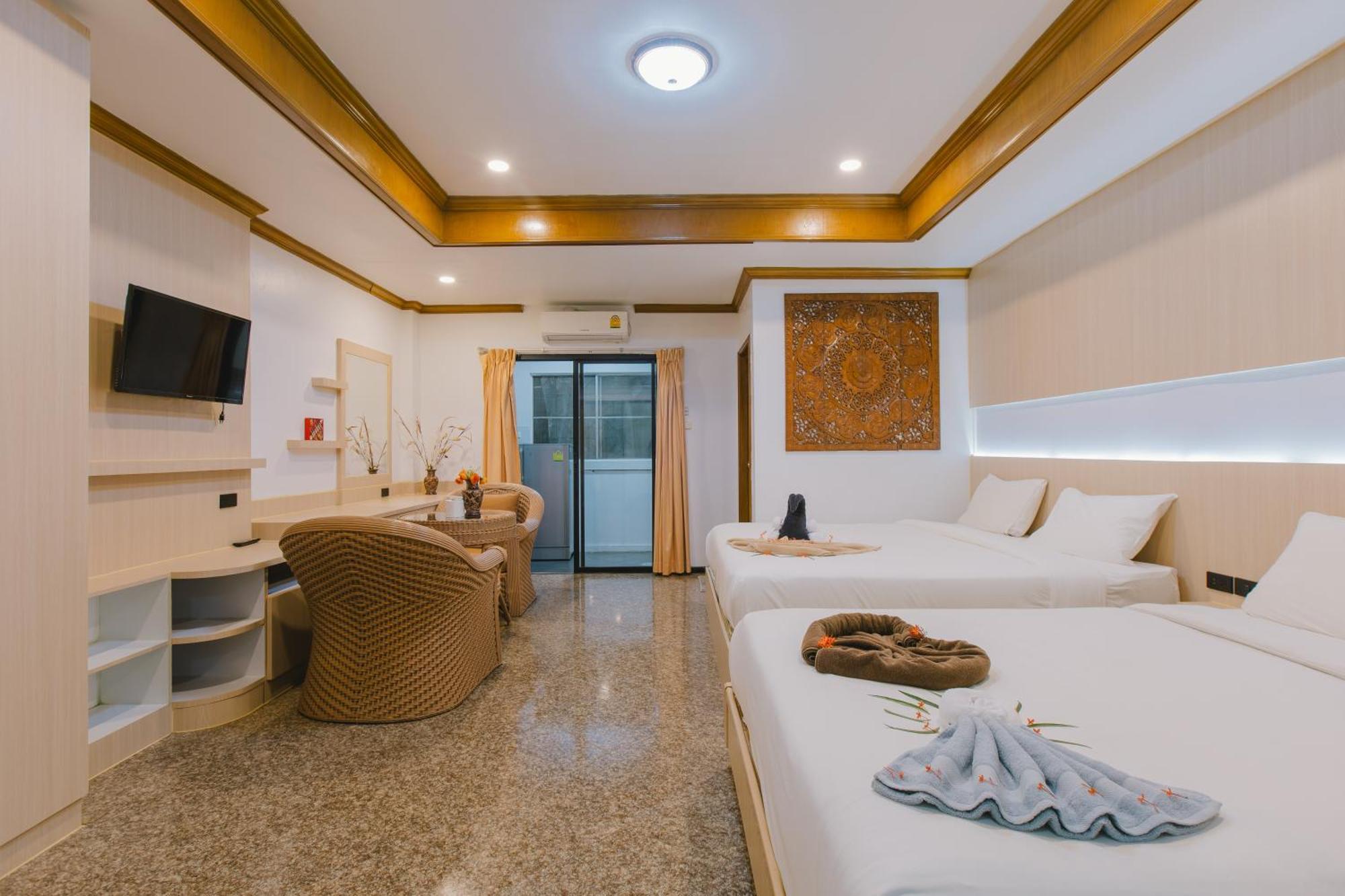 Royal Prince Residence Patong Rum bild