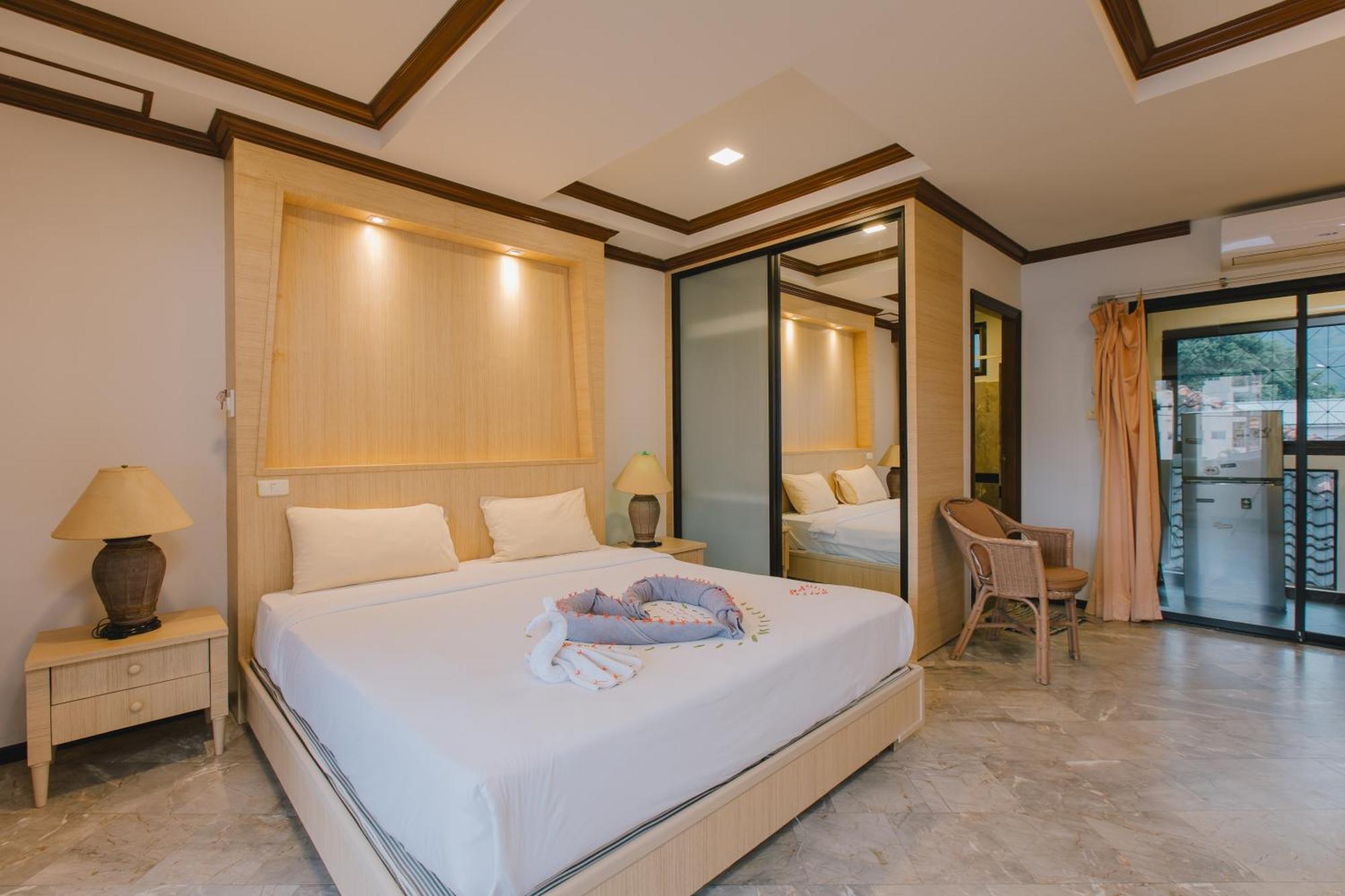 Royal Prince Residence Patong Rum bild